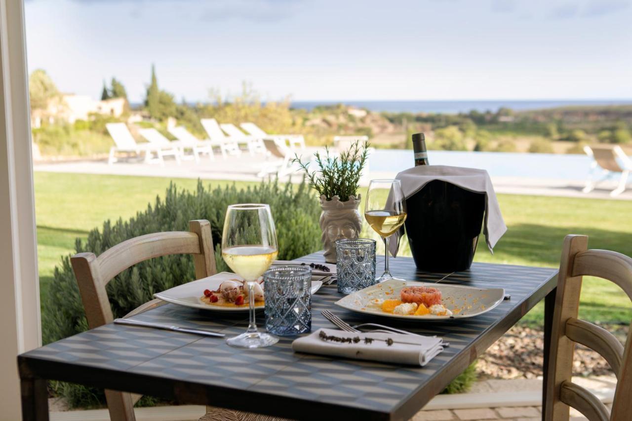 I Carusi Relais Villa Noto Kültér fotó